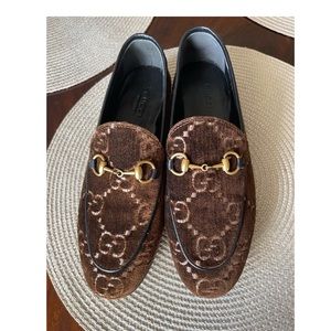 Authentic Brown Gucci Jordaan GG velvet loafers, 36.5 431467